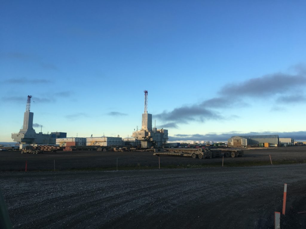 Rigs on hold, Deadhorse