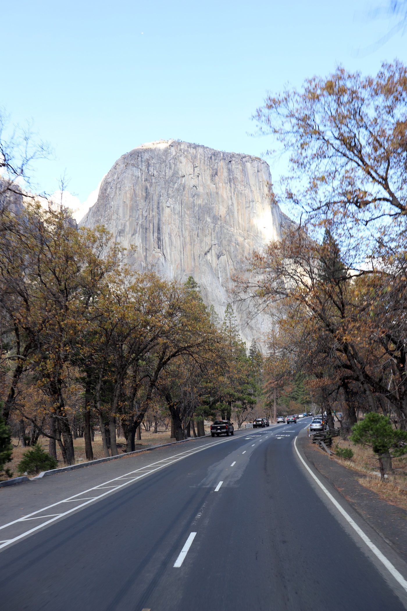 Park Entrance - View to El Capitan, Yosemite