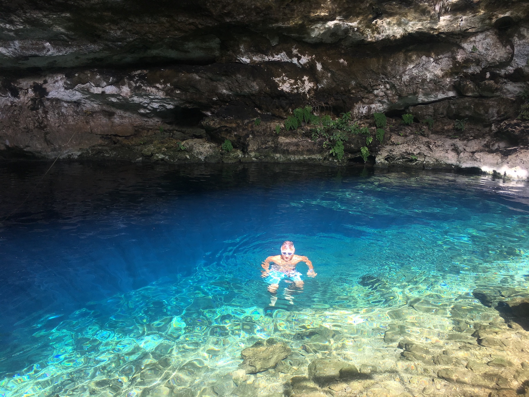 JP having a blast in Cenote Yaxbacaltun, Homun
