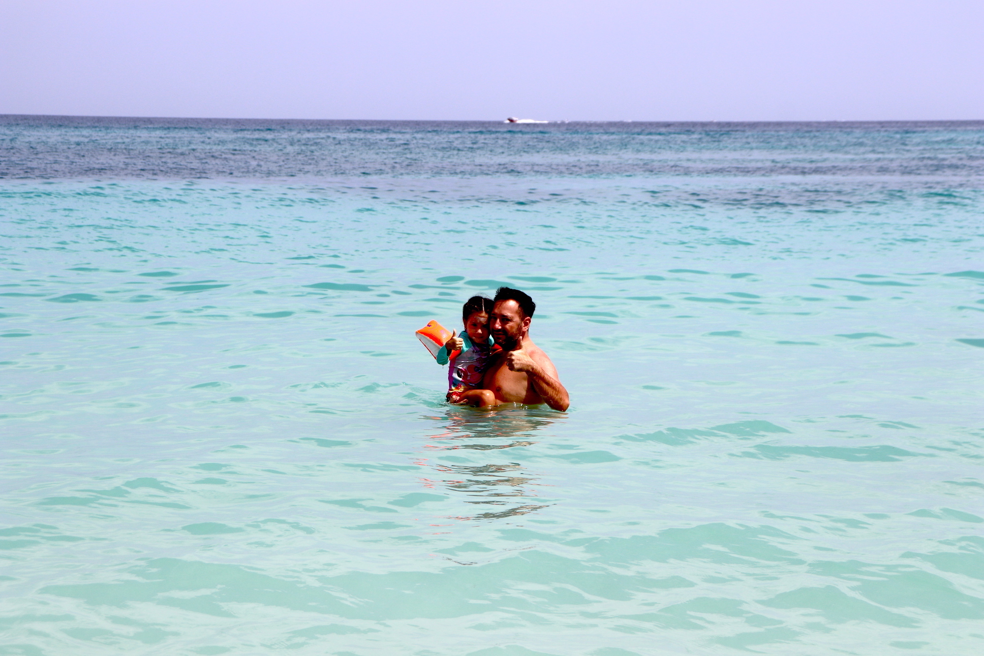 Lavy and his sweet Adara enjoying the calm Caribbean sea